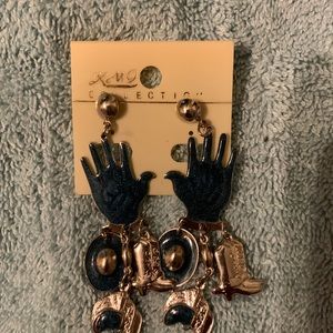 Vintage KMO collection western dangle earrings
